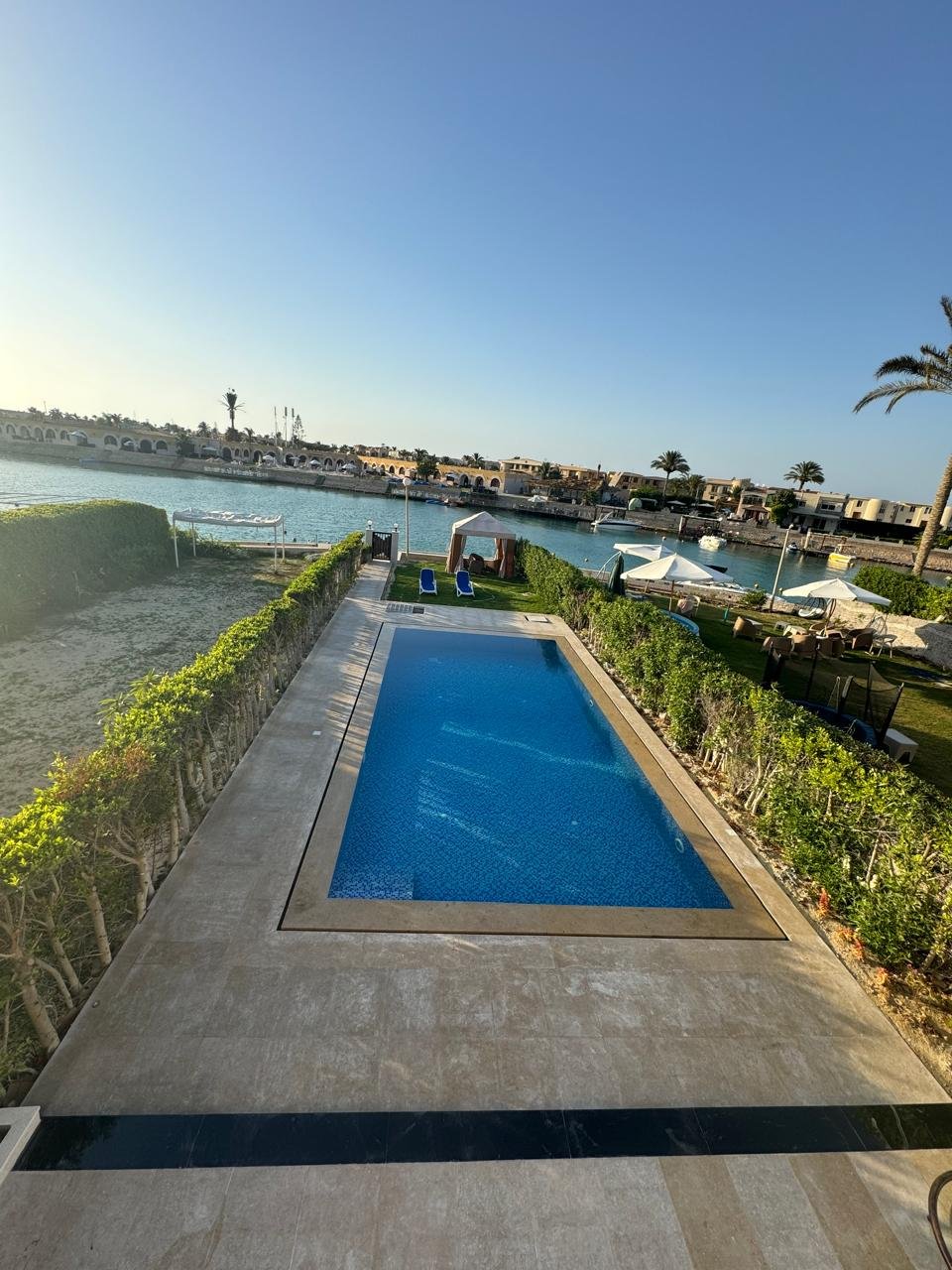 فيلا مميزة للإيجار – مارينا 5