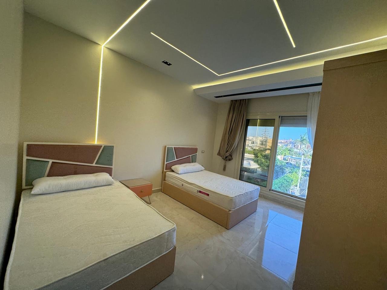 فيلا مميزة للإيجار – مارينا 5