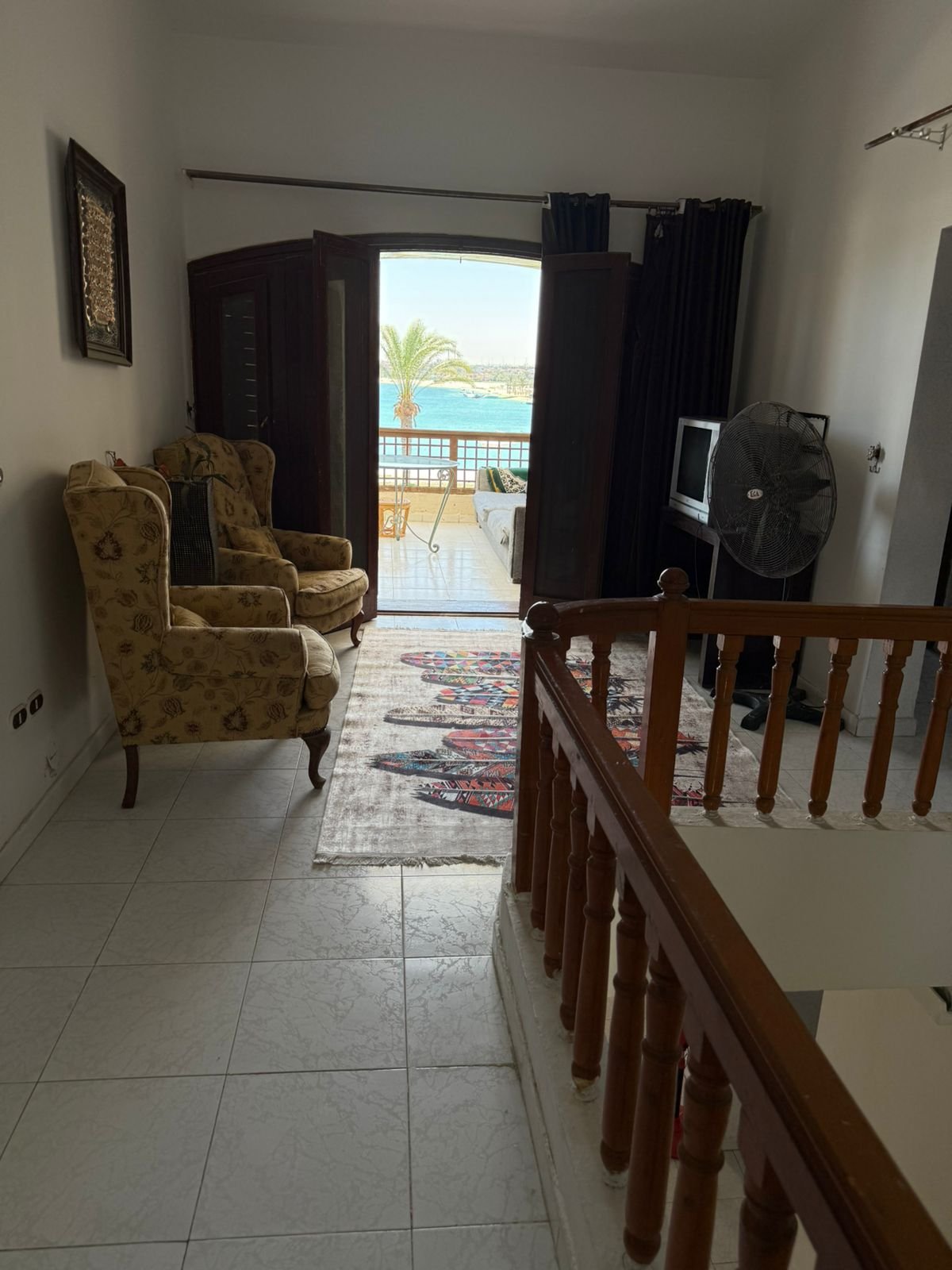 فيلا اول صف بحيره رمليه مارينا ٥ مكيفه بالكامل