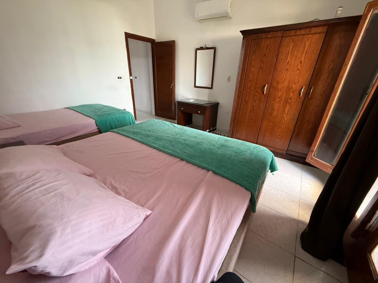 فيلا اول صف بحيره رمليه مارينا ٥ مكيفه بالكامل