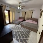 فيلا اول صف بحيره رمليه مارينا ٥ مكيفه بالكامل