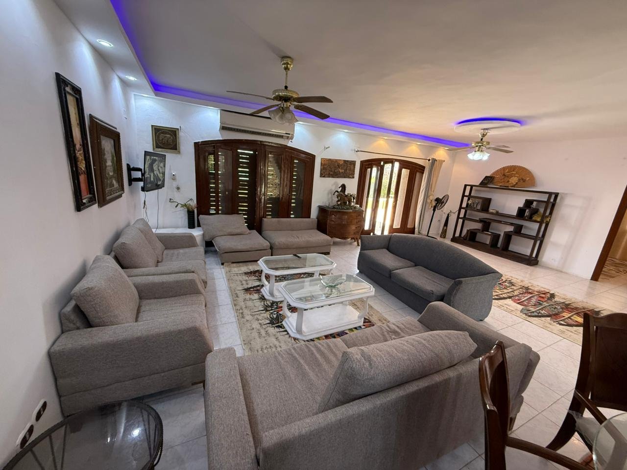 فيلا اول صف بحيره رمليه مارينا ٥ مكيفه بالكامل