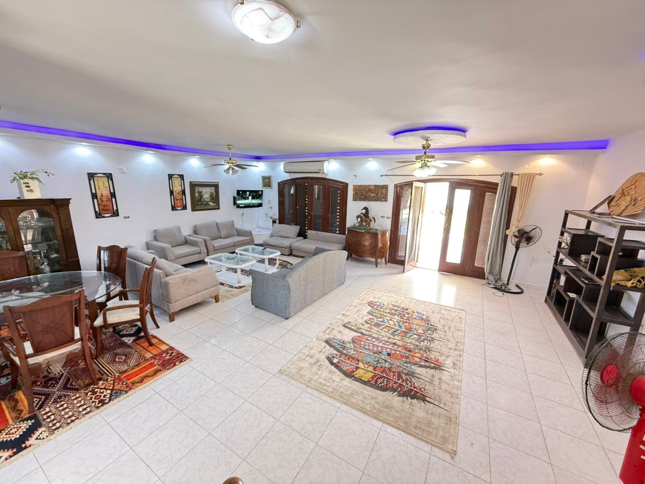 فيلا اول صف بحيره رمليه مارينا ٥ مكيفه بالكامل