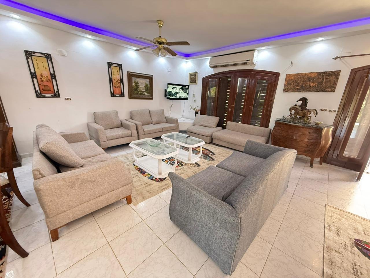 فيلا اول صف بحيره رمليه مارينا ٥ مكيفه بالكامل